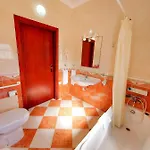 Formosa Al-estabelecimento De Hospedagem,quartos-rooms Monte Gordo