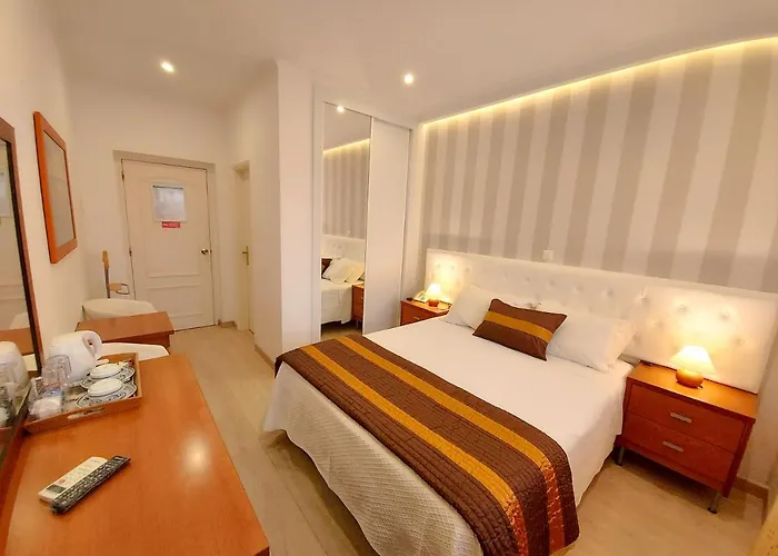 Formosa Al-estabelecimento De Hospedagem,quartos-rooms 招待所 4*