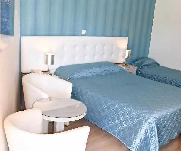 ゲストハウス Formosa Al-estabelecimento De Hospedagem,quartos-rooms モンテ・ゴルド