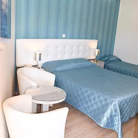 Pensjonat Formosa Al-estabelecimento De Hospedagem,quartos-rooms Monte Gordo