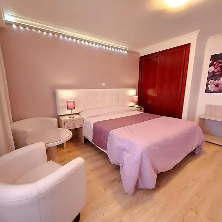 Formosa Al-estabelecimento De Hospedagem,quartos-rooms Monte Gordo